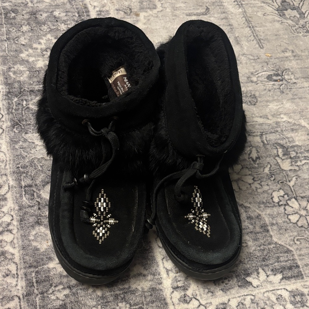 Manitobah Mukluks Solstice Size 6